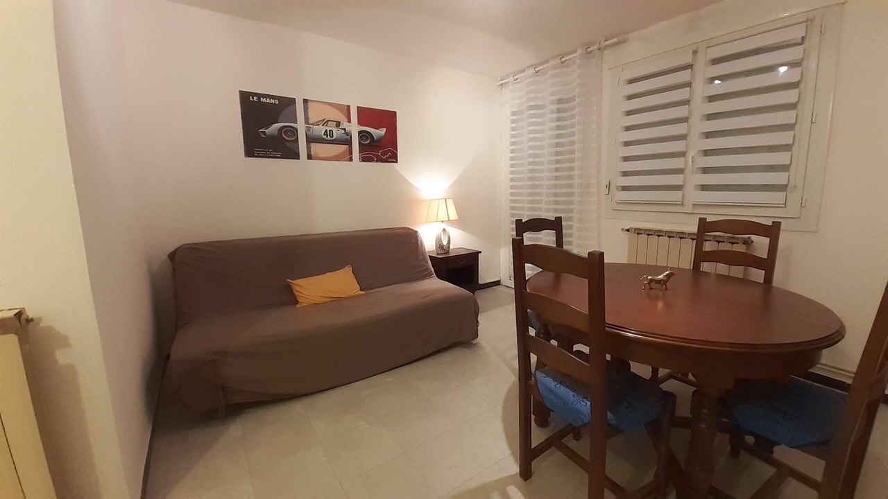 Photo of Livingroom in Costieres