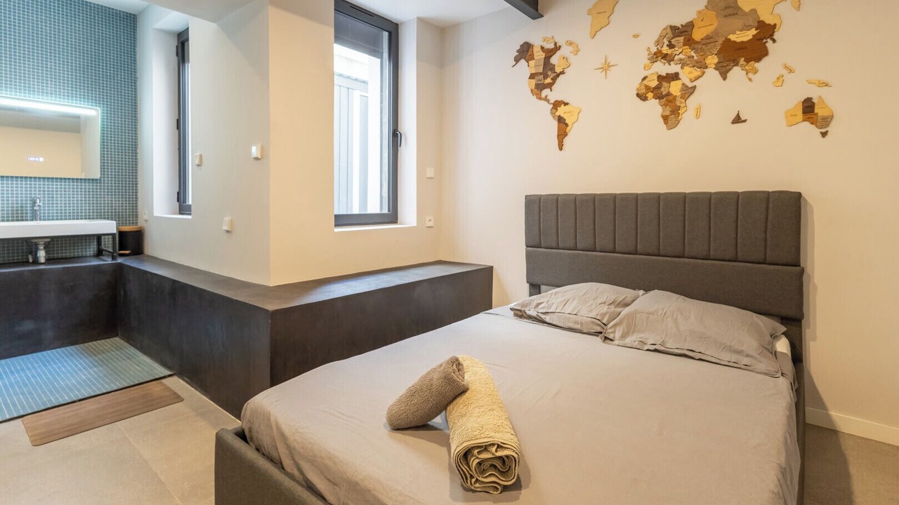 Photo of Bedroom in Septemes-les-Vallons