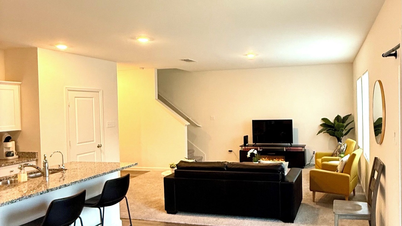 Photo of Livingroom in Montgomery