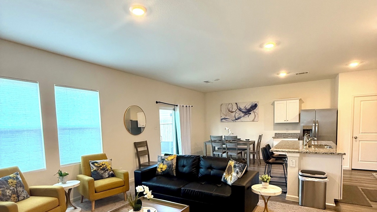 Photo of Livingroom in Montgomery