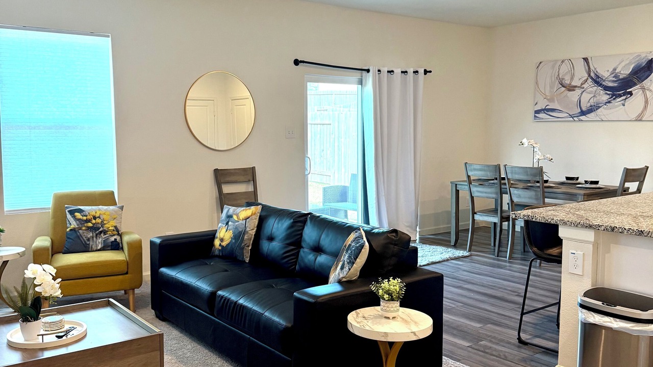 Photo of Livingroom in Montgomery