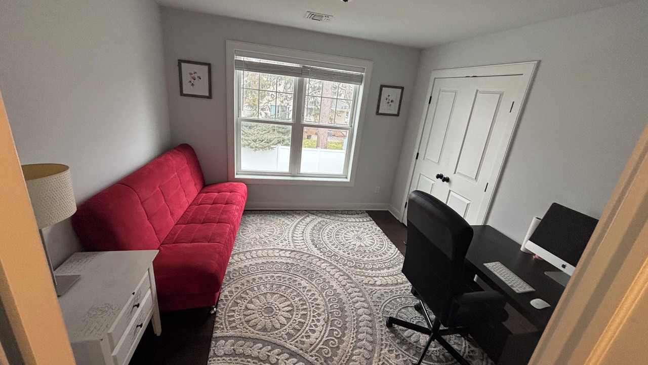 Photo of Livingroom in New Milford