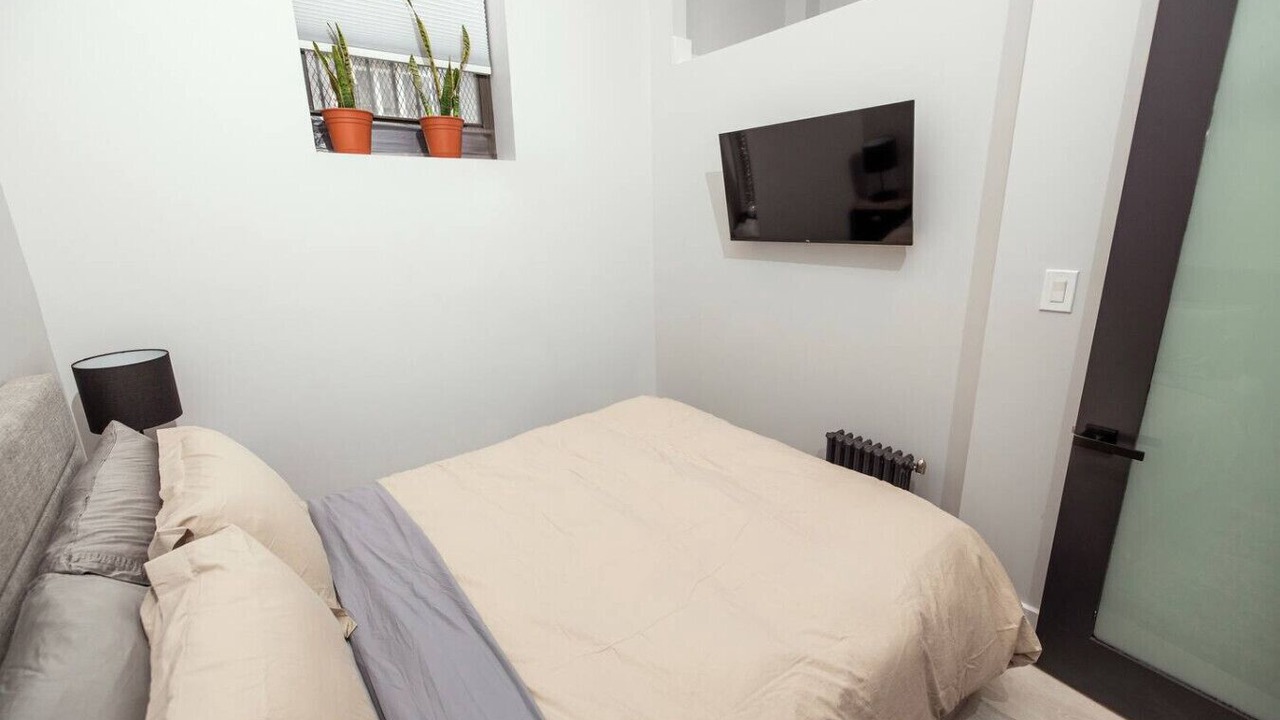 Photo of Bedroom in Lower East Side