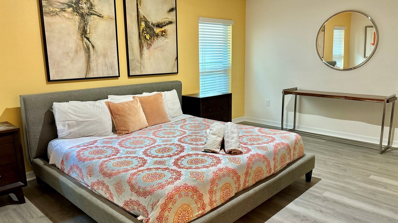 Photo of Bedroom in Watersong