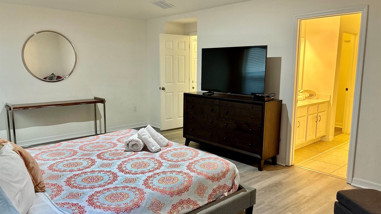 Photo of Bedroom in Watersong