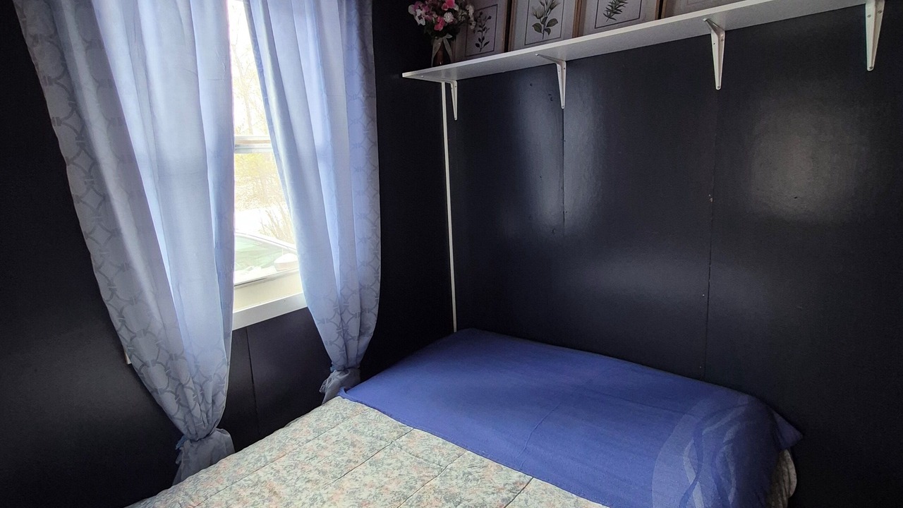 Photo of Bedroom in Grand Beach