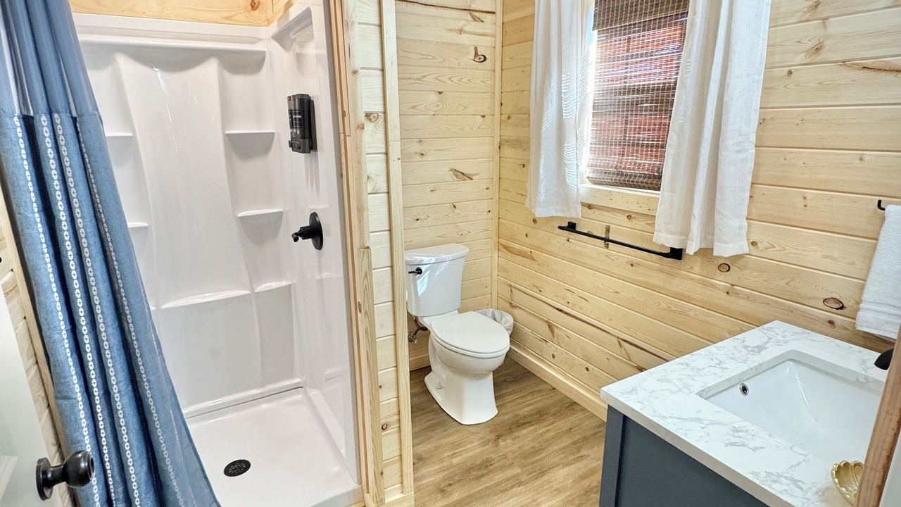 Photo of Bathroom in Arthur City