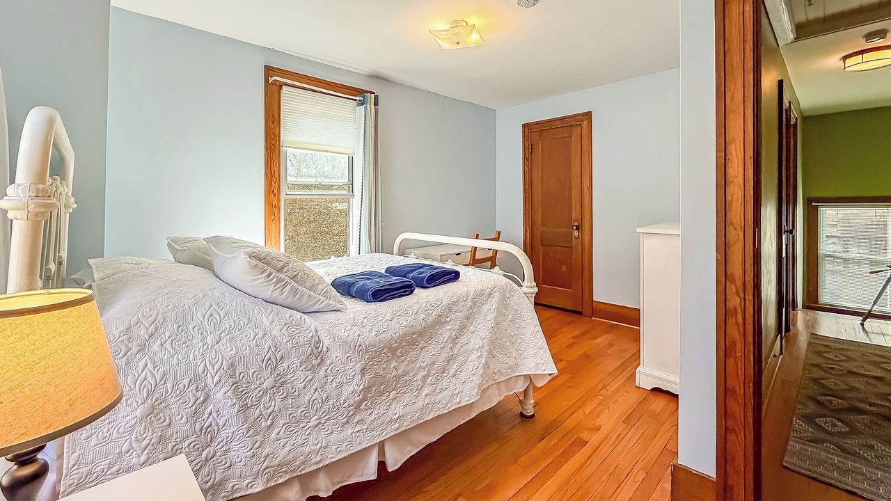 Photo of Bedroom in Urbana
