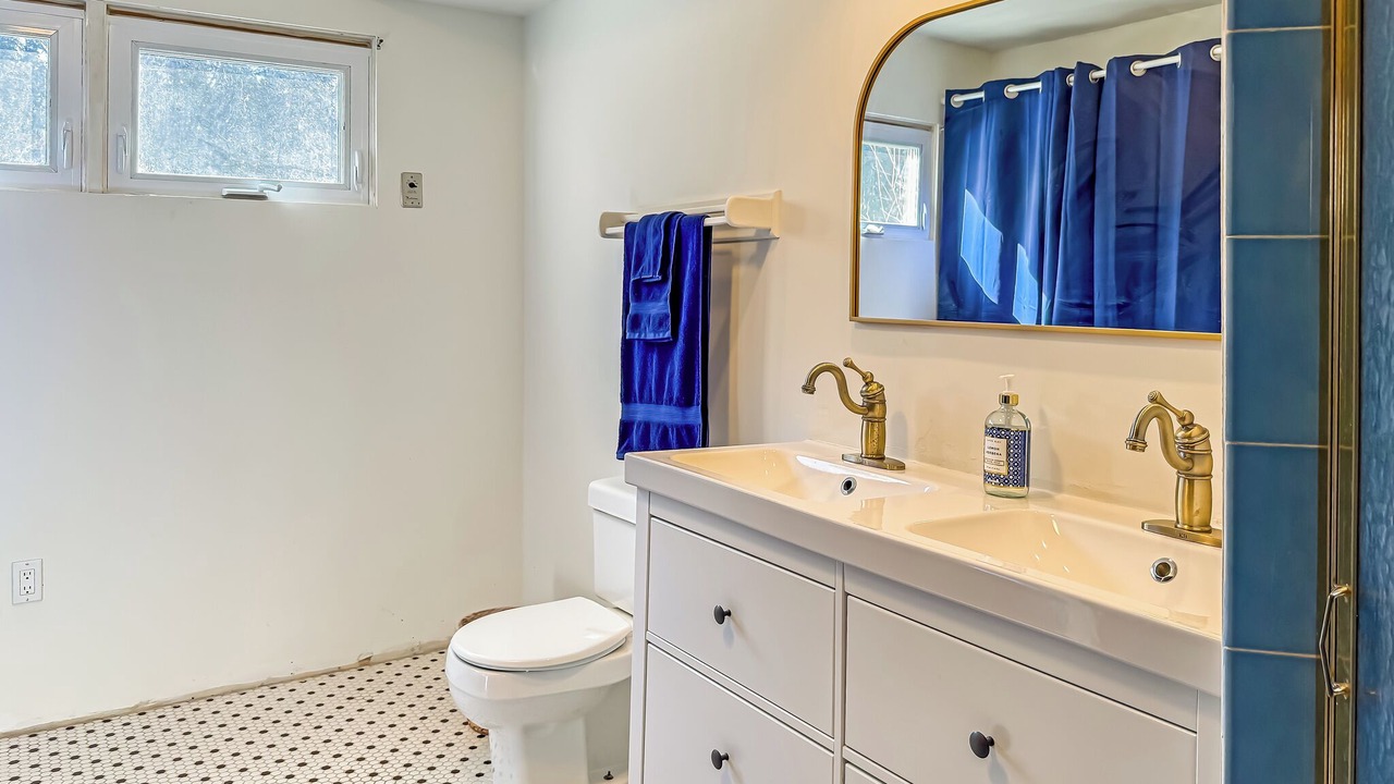 Photo of Bathroom in Urbana
