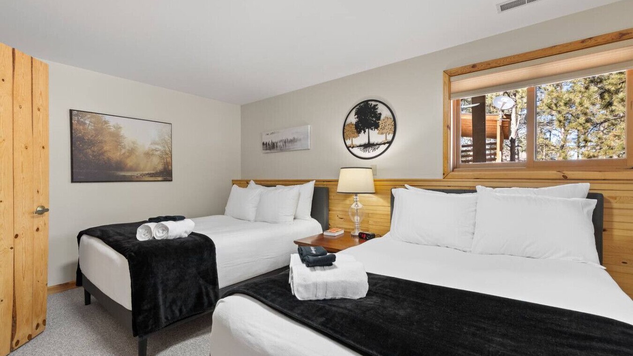 Photo of Bedroom in Custer
