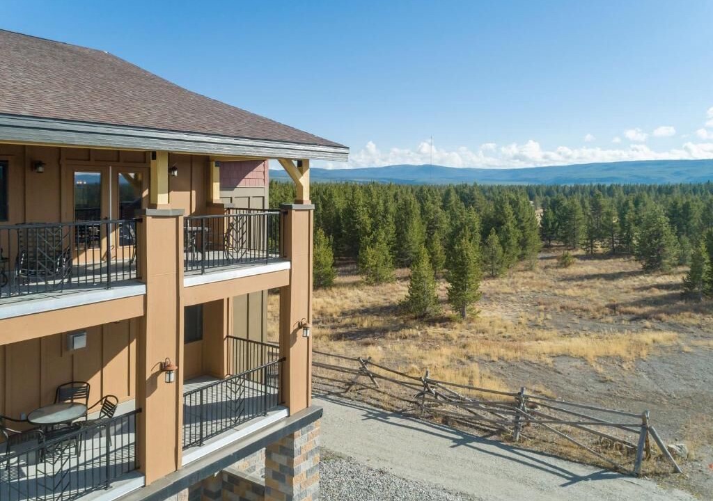 Photo of Patio Balcony in West Yellowstone