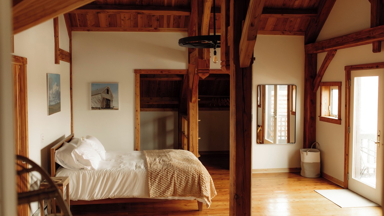 Photo of Bedroom in Alfred Station