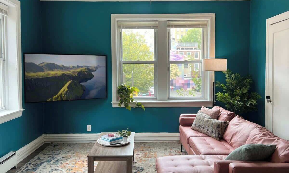 Photo of Livingroom in Gayborhood