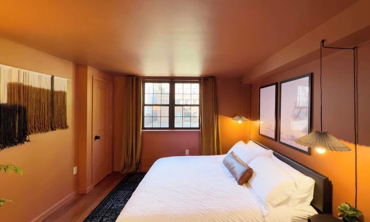 Photo of Bedroom in Gayborhood
