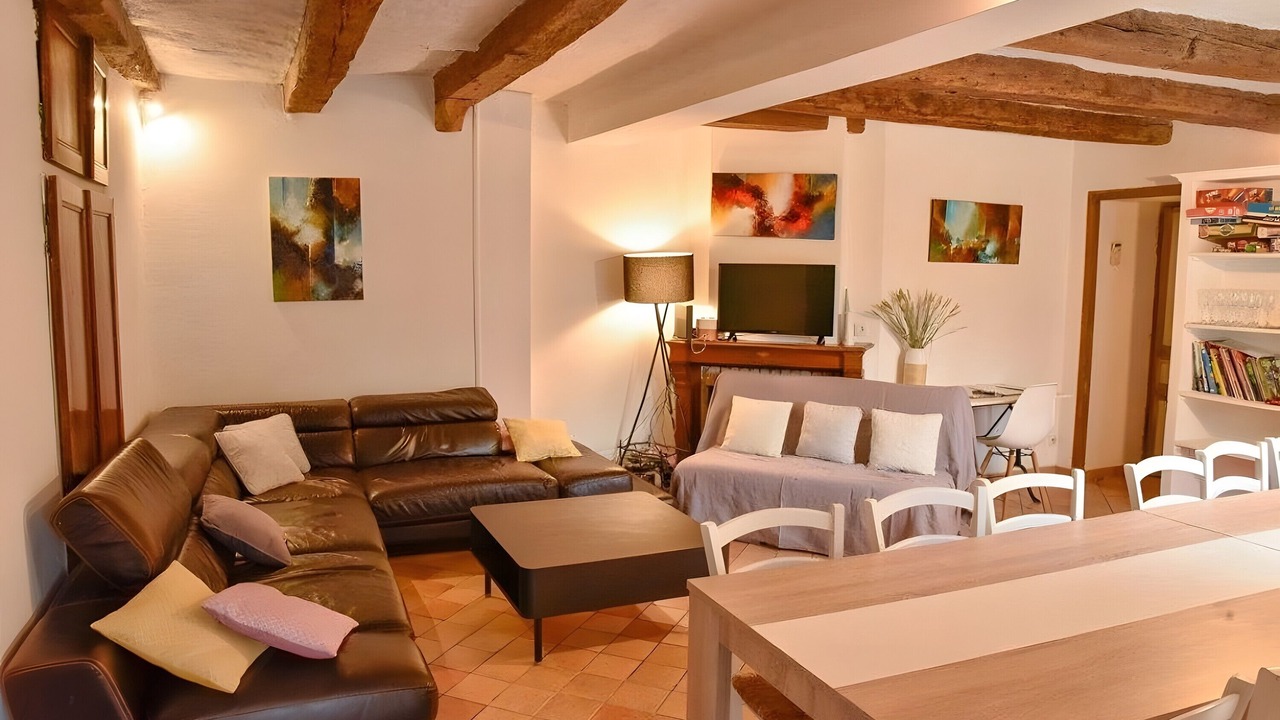 Photo of Livingroom in Montbazon