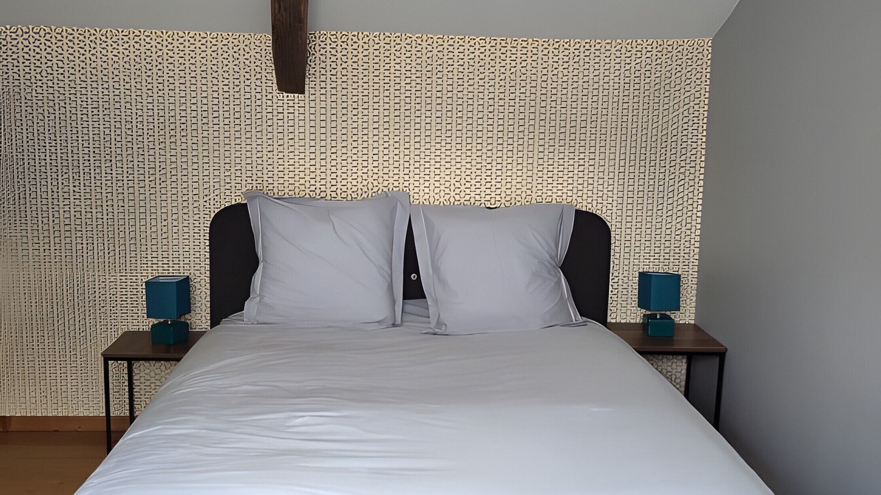 Photo of Bedroom in Montbazon