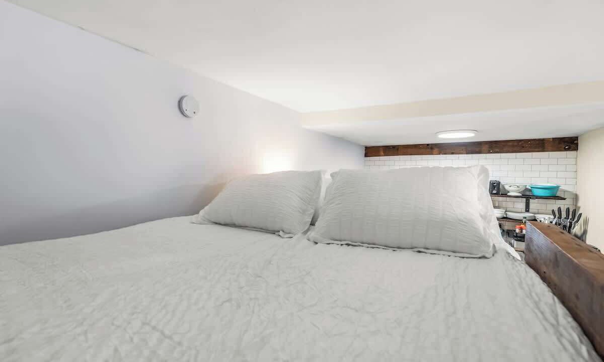 Photo of Bedroom in Gayborhood