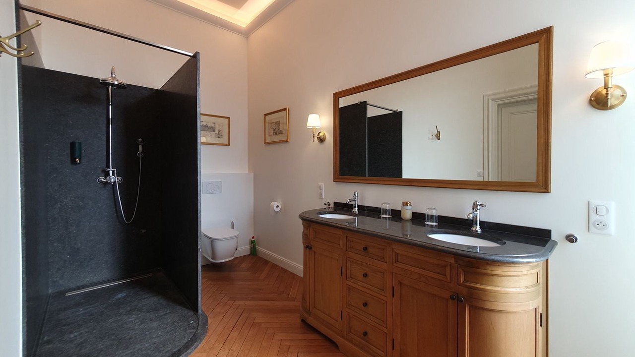 Photo of Bathroom in Cahuzac