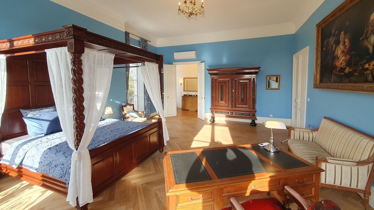 Photo of Bedroom in Cahuzac