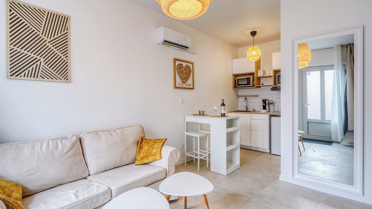 Photo of Livingroom in Bastide