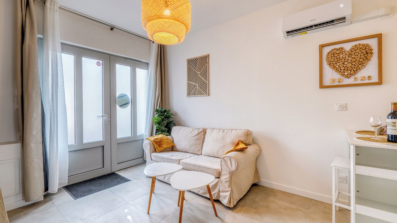 Photo of Livingroom in Bastide