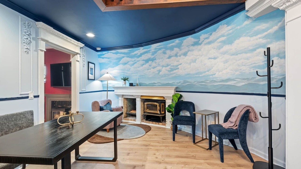Photo of Livingroom in Piper Gap