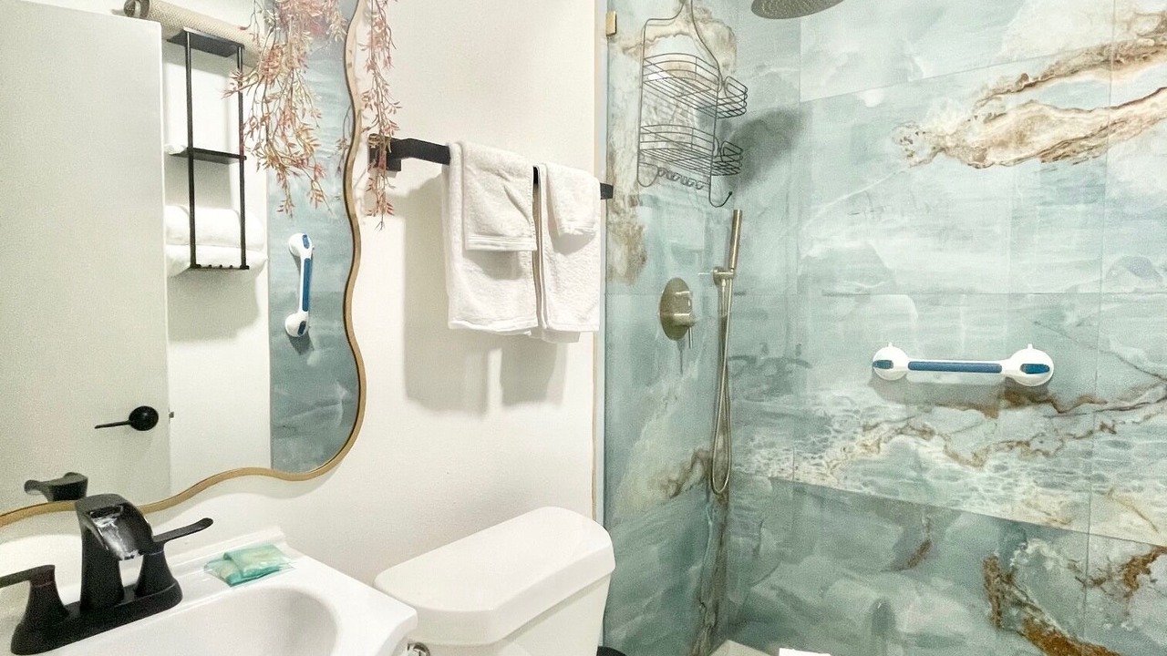 Photo of Bathroom in West San Antonio