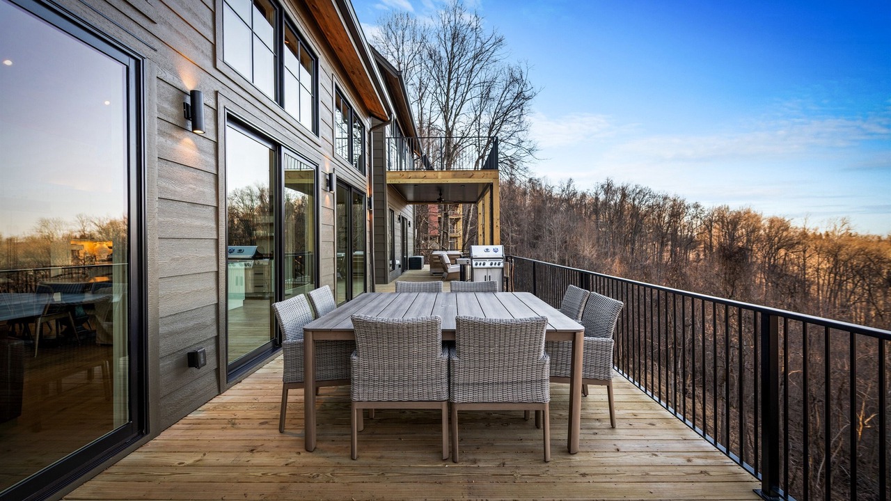Photo of Outdoor in Ridges Over the Lake
