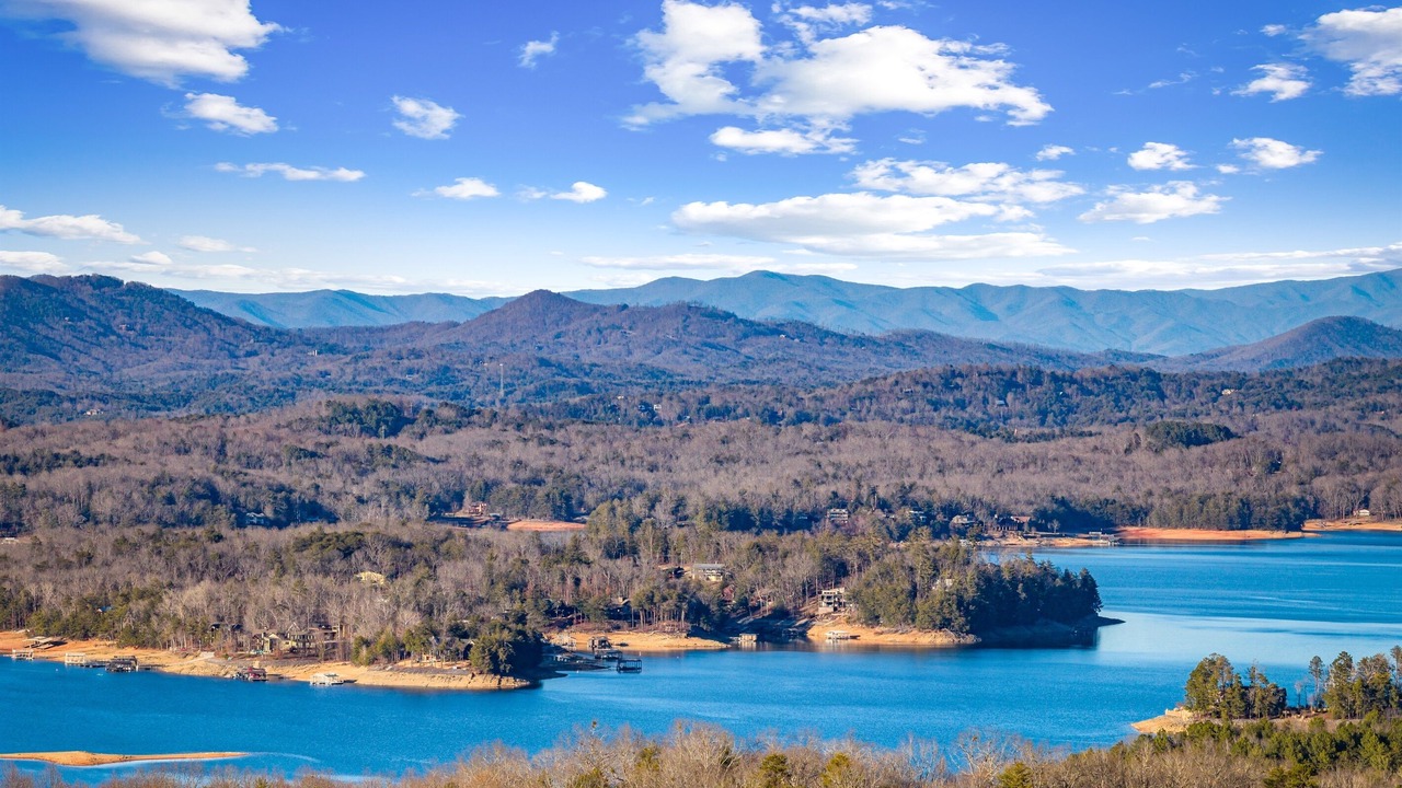 Photo of Others in Ridges Over the Lake