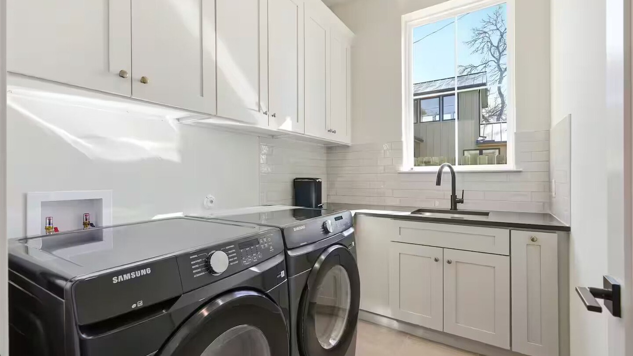 Photo of Kitchen in South Manchaca