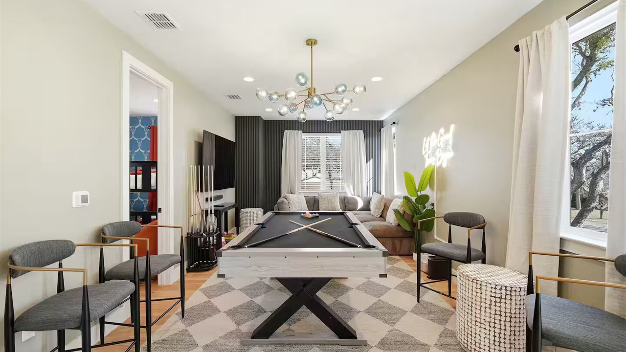 Photo of Bedroom in South Manchaca
