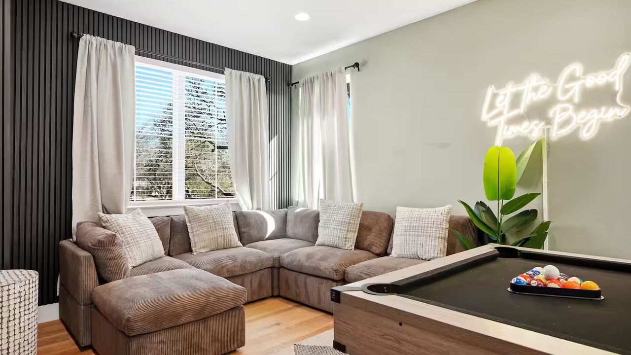 Photo of Bedroom in South Manchaca