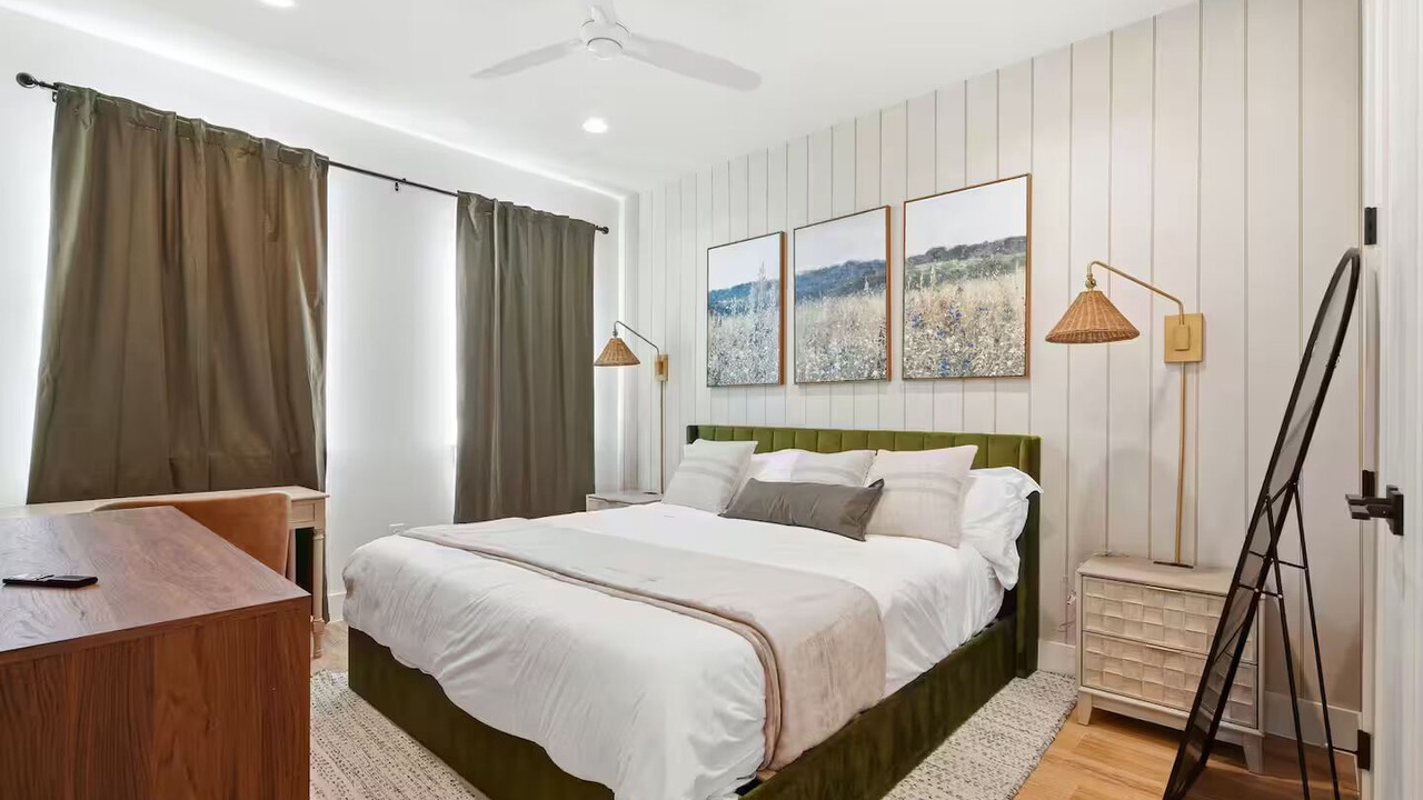 Photo of Bedroom in South Manchaca
