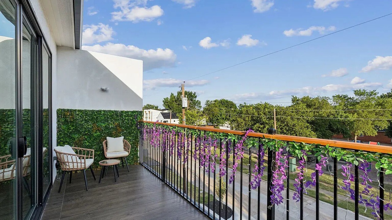 Photo of Outdoor in West Dallas