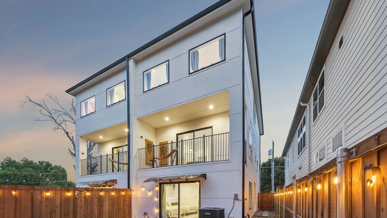 Photo of Outdoor in West Dallas