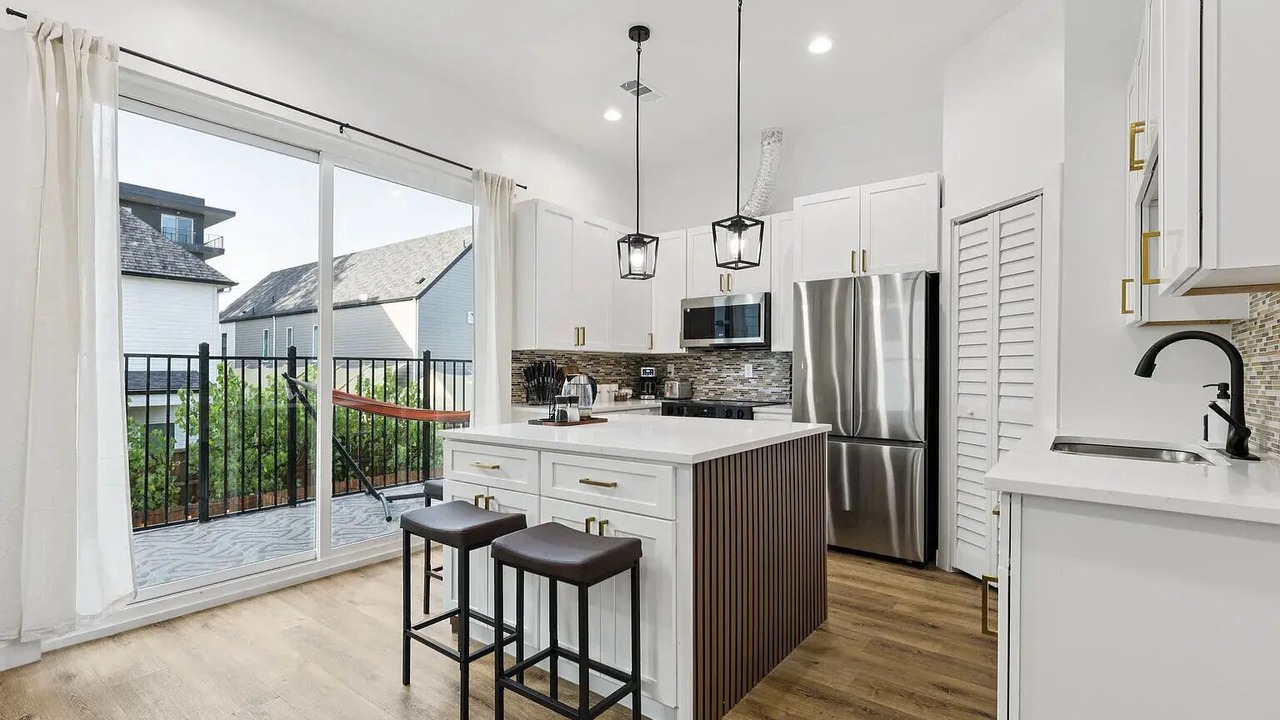 Photo of Kitchen in West Dallas
