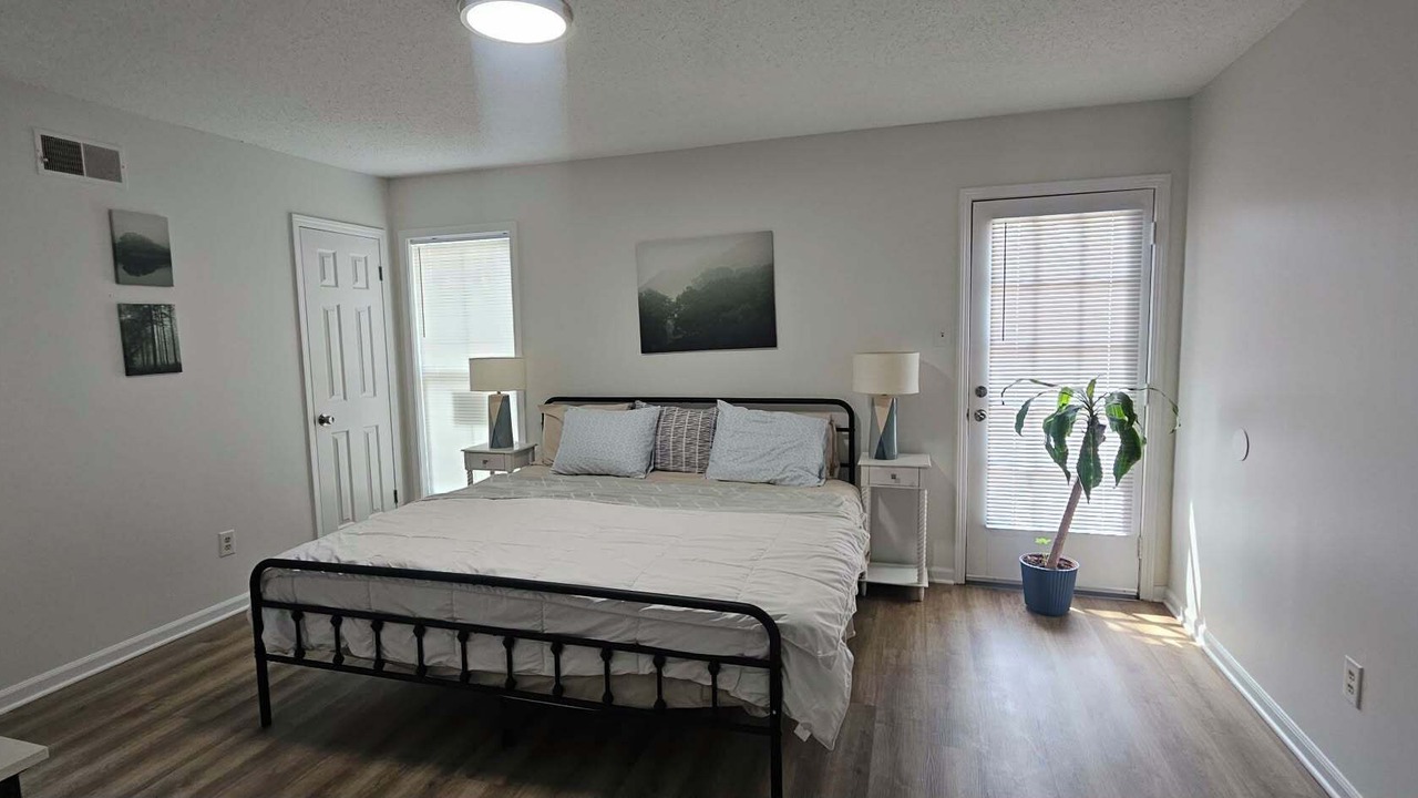 Photo of Bedroom in Bartlett Estates