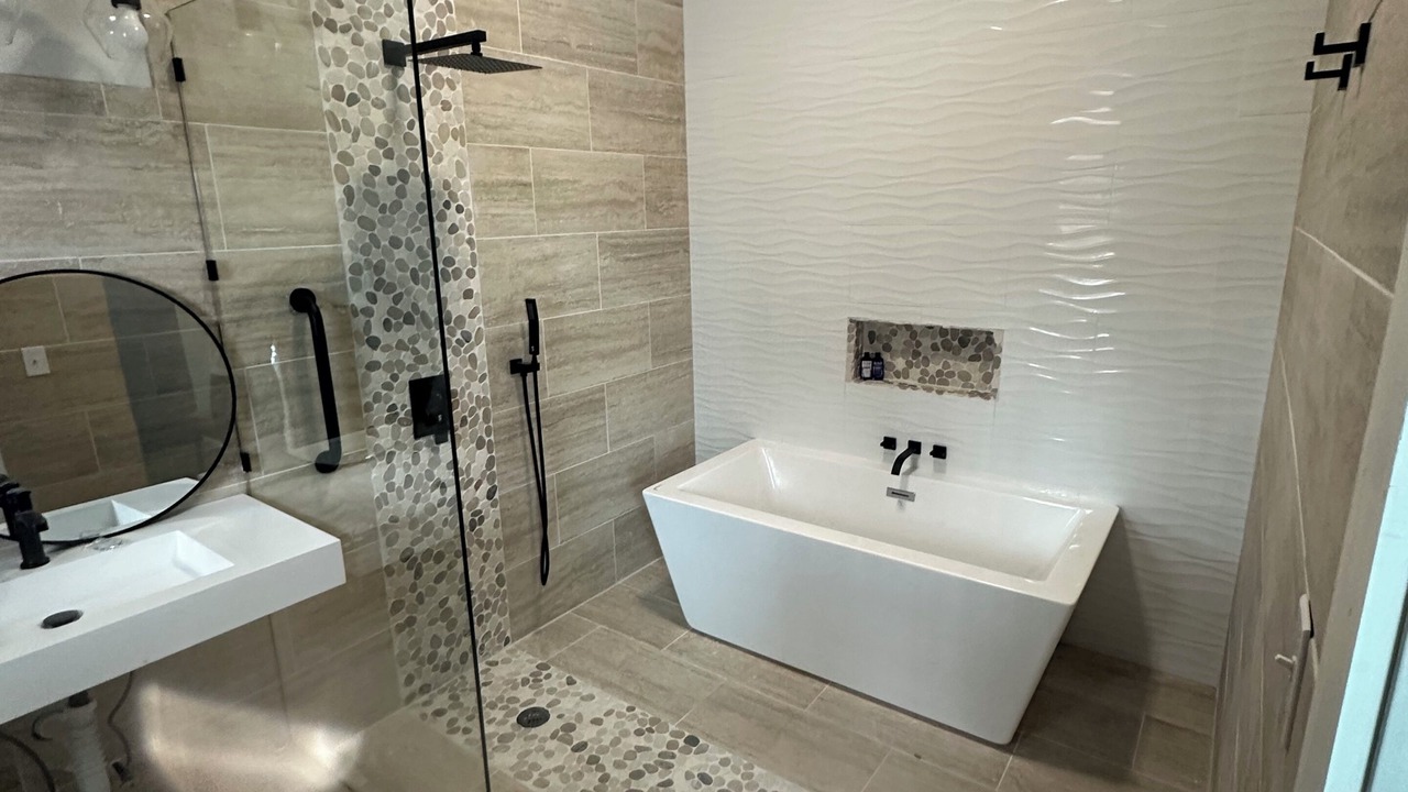 Photo of Bathroom in Watkins Glen