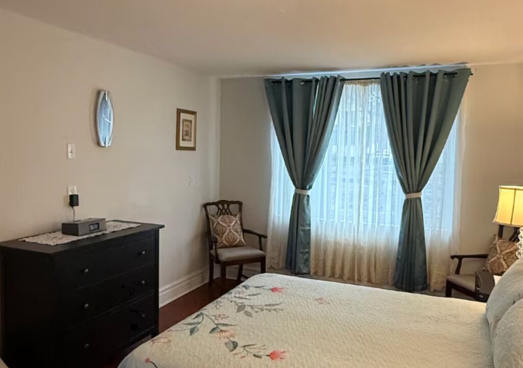 Photo of Bedroom in Niagara Falls