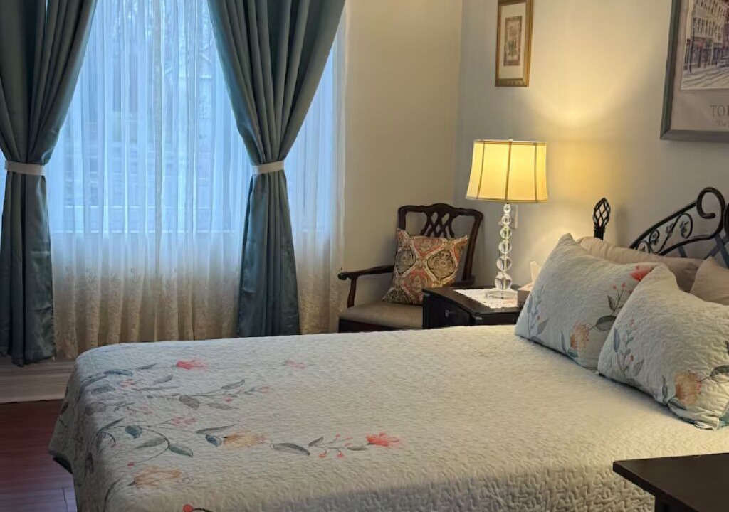 Photo of Bedroom in Niagara Falls