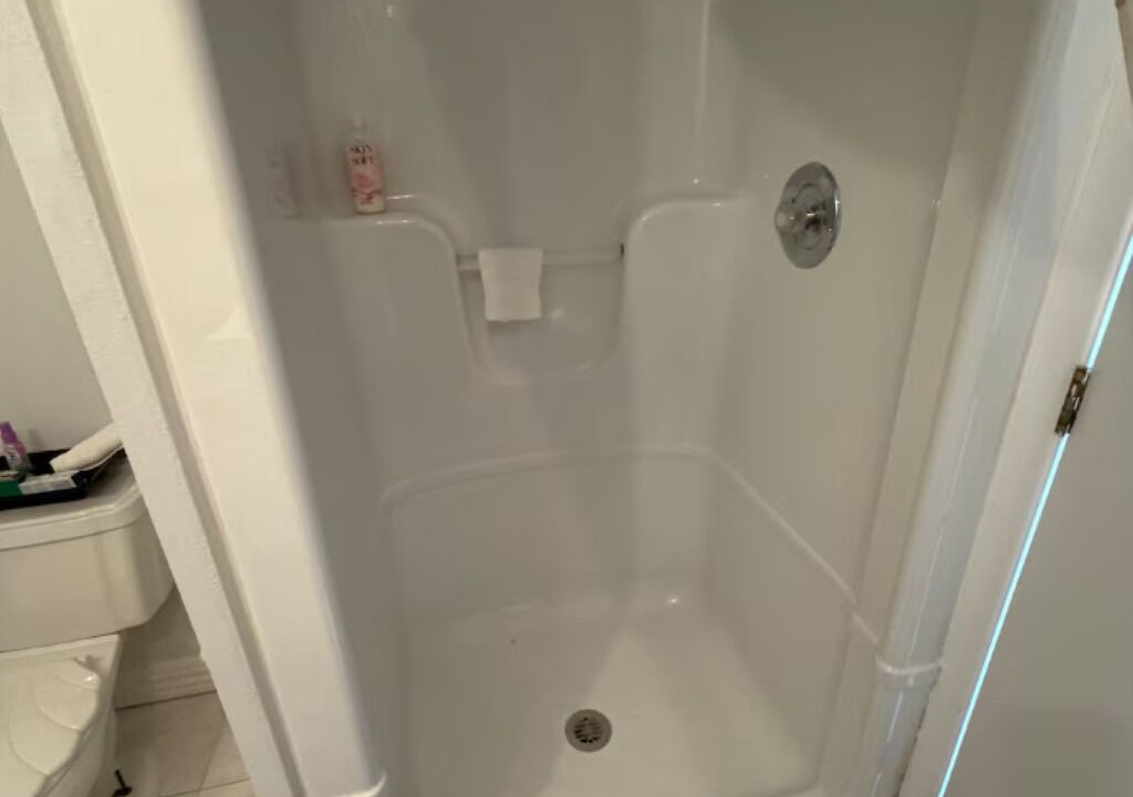Photo of Bathroom in Niagara Falls