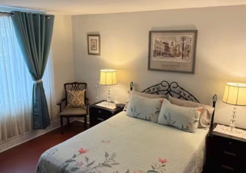 Photo of Bedroom in Niagara Falls