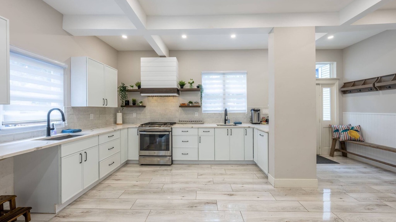 Photo of Kitchen in Roselle