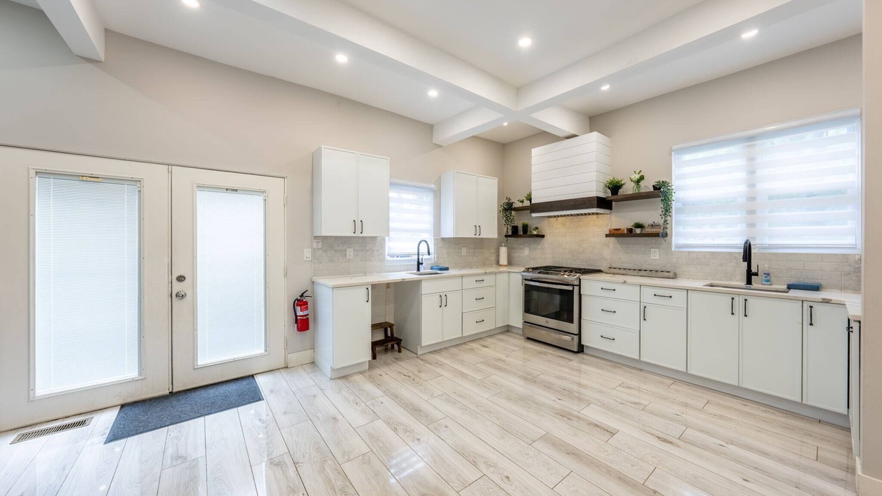 Photo of Kitchen in Roselle