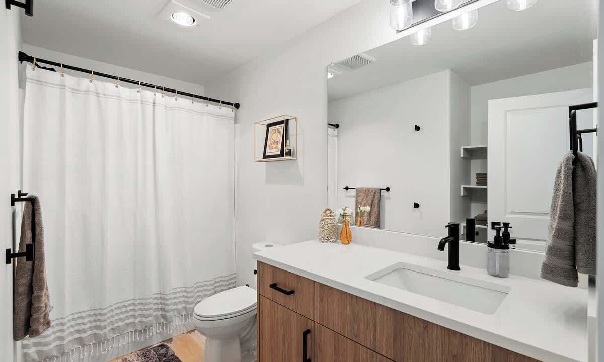 Photo of Bathroom in Alberta Arts District