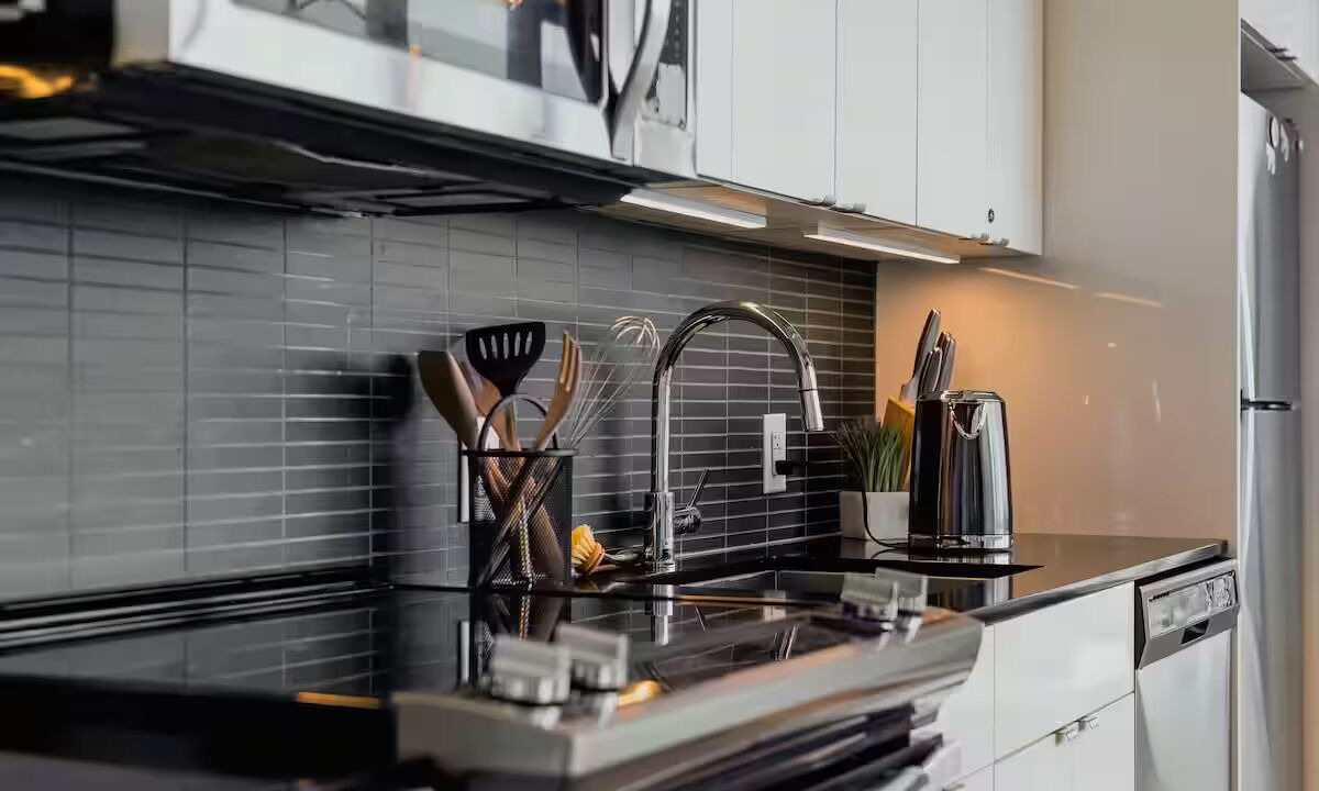 Photo of Kitchen in Downtown Winnipeg