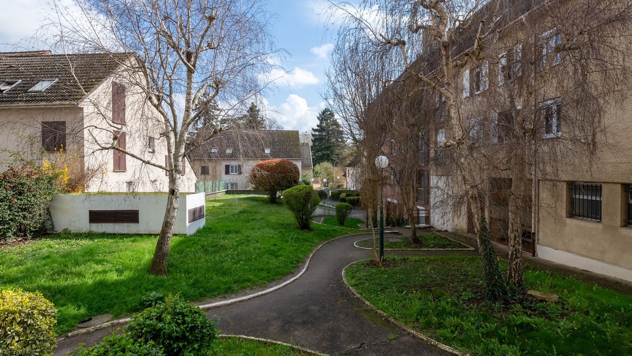 Photo of Outdoor in Mantes-la-Ville