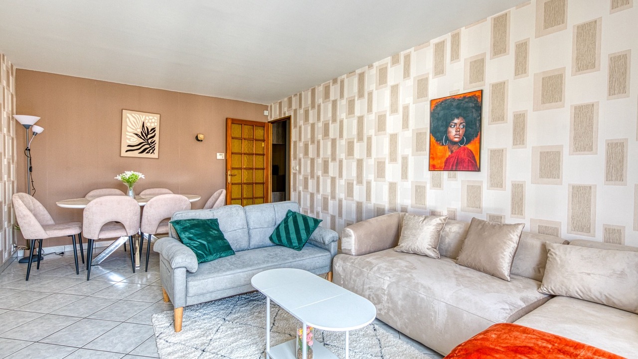 Photo of Livingroom in Mantes-la-Ville