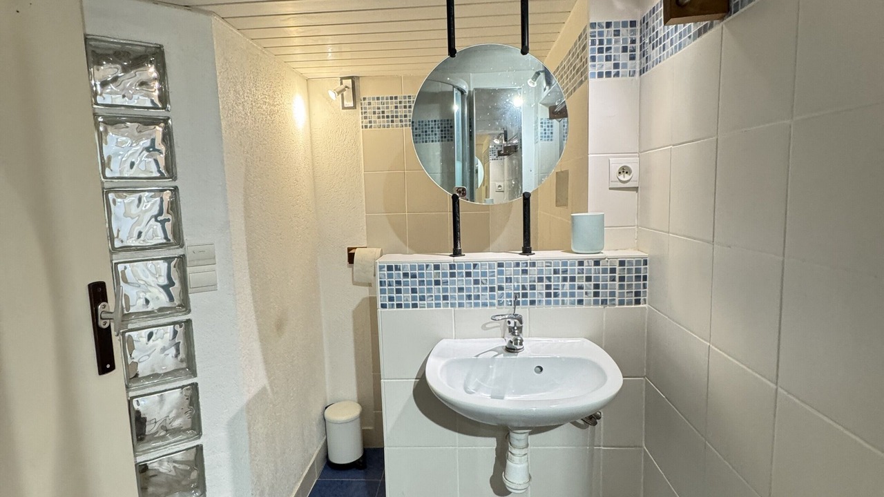 Photo of Bathroom in Sartrouville