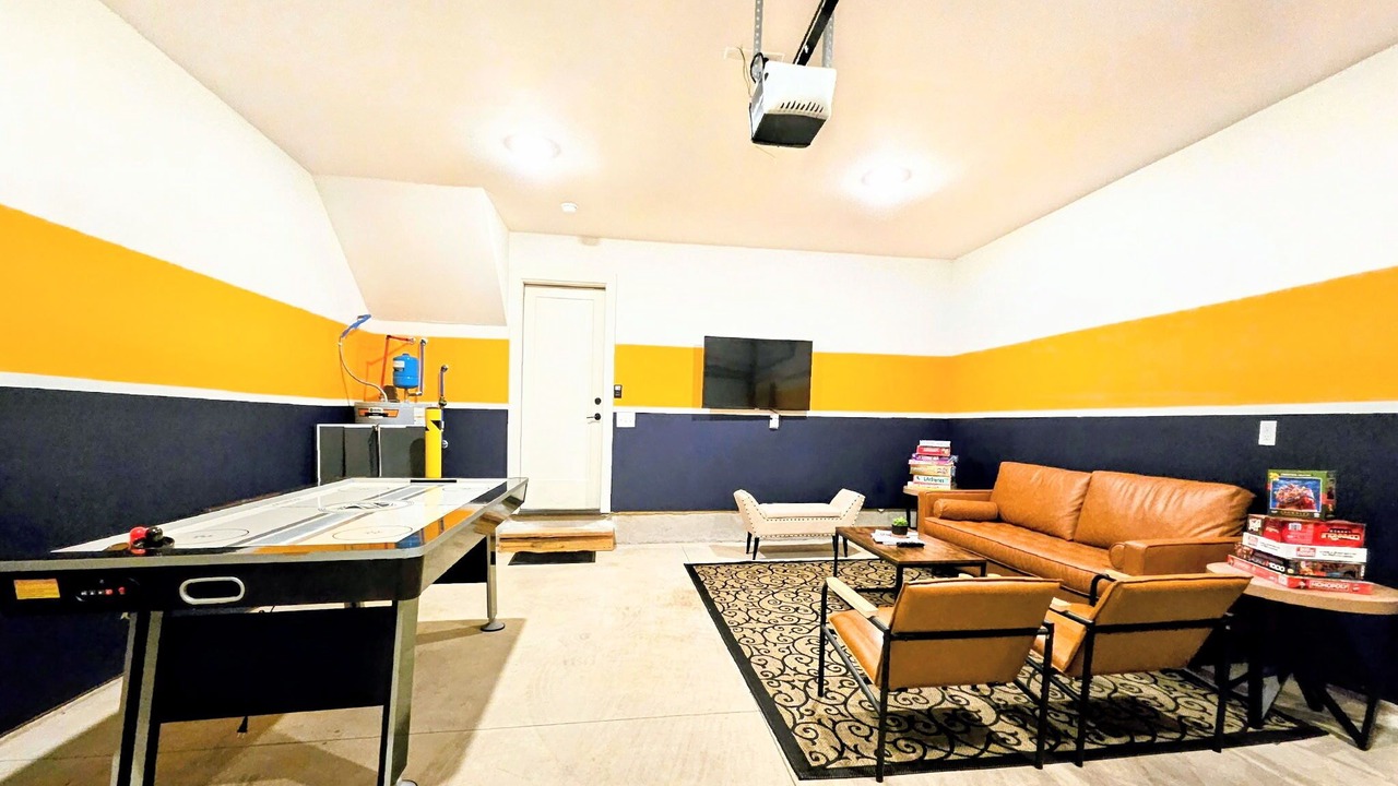 Photo of Livingroom in Donelson